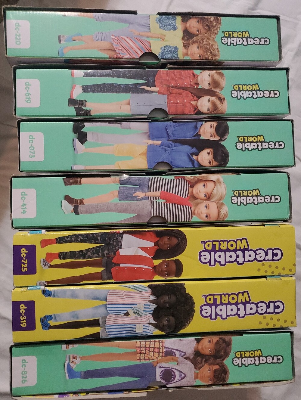 7 New Different Creatable World Dolls DC 725 , 220 , 826 , 414 , 619 , 073 , 319